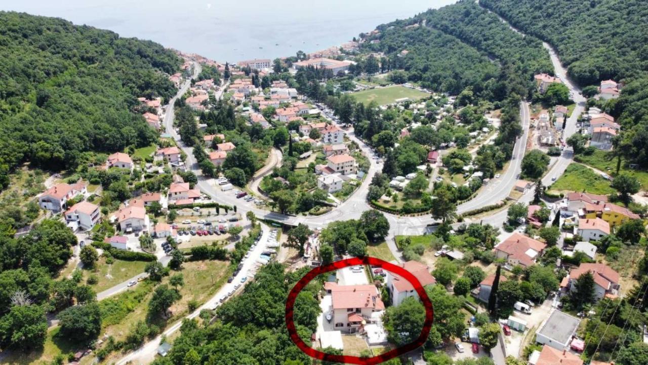 Guest House Deskovic Mošćenička Draga Exterior foto