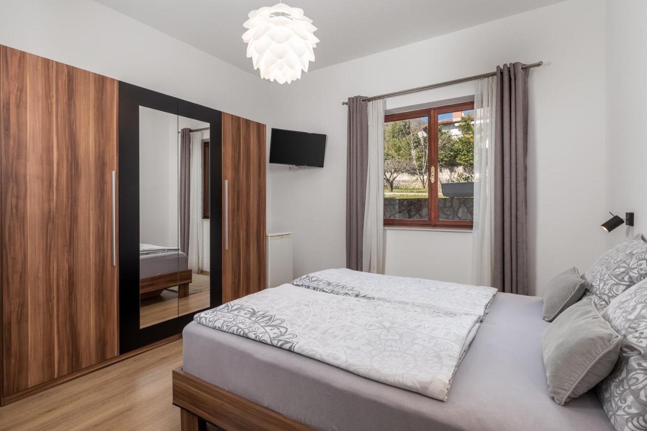 Guest House Deskovic Mošćenička Draga Zimmer foto