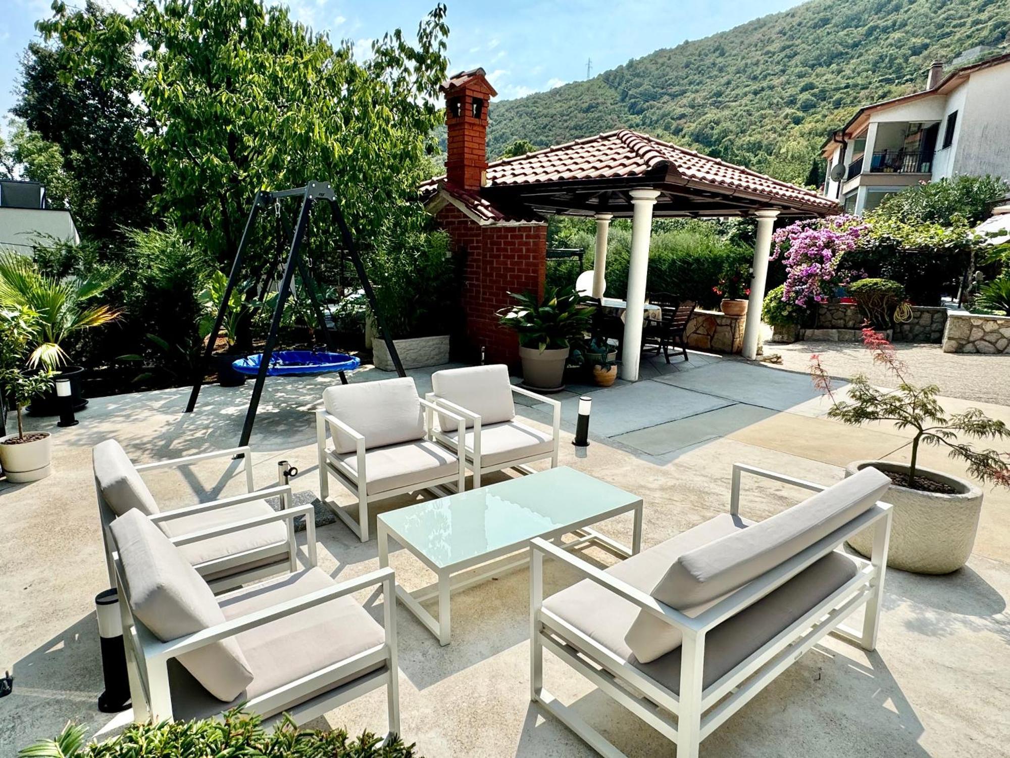 Guest House Deskovic Mošćenička Draga Exterior foto
